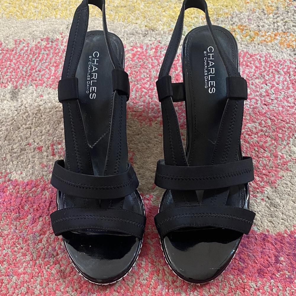 Charlies Elegant Black Women's cork soled wedge Sandals size 9